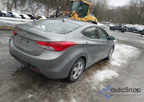2011 Hyundai Elantra Gls (Ulsan Plant) z USA, uszkodzony, nr VIN KMHDH4AE4BU116420